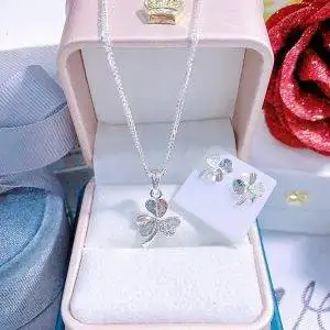 Món Quà Tặng Bạn Gái Người Yêu Ý Nghĩa Nhất