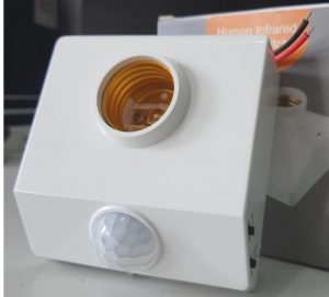 đui đèn cảm ứng